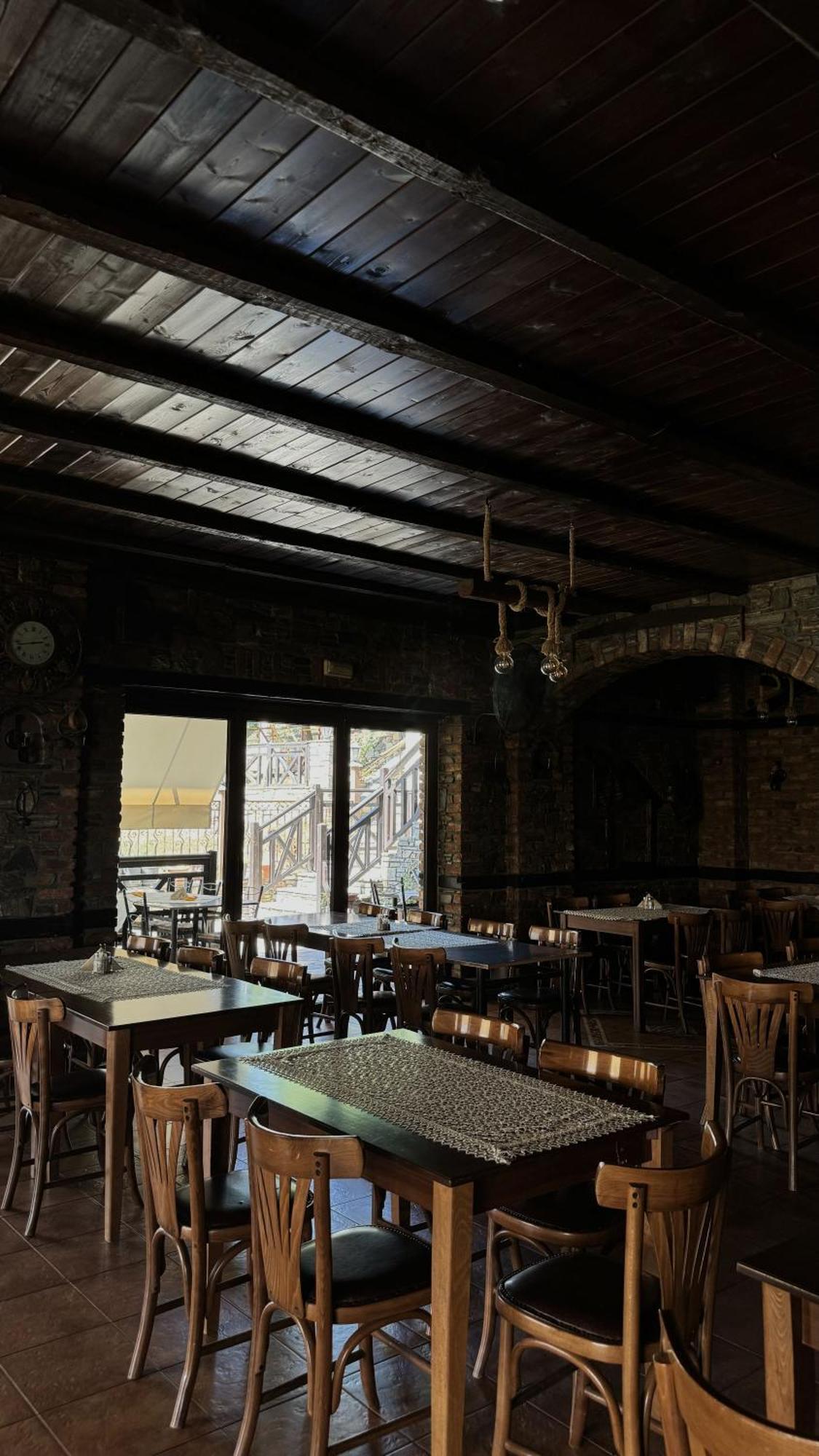 埃泽萨 卡斯特罗旅馆酒店 外观 照片